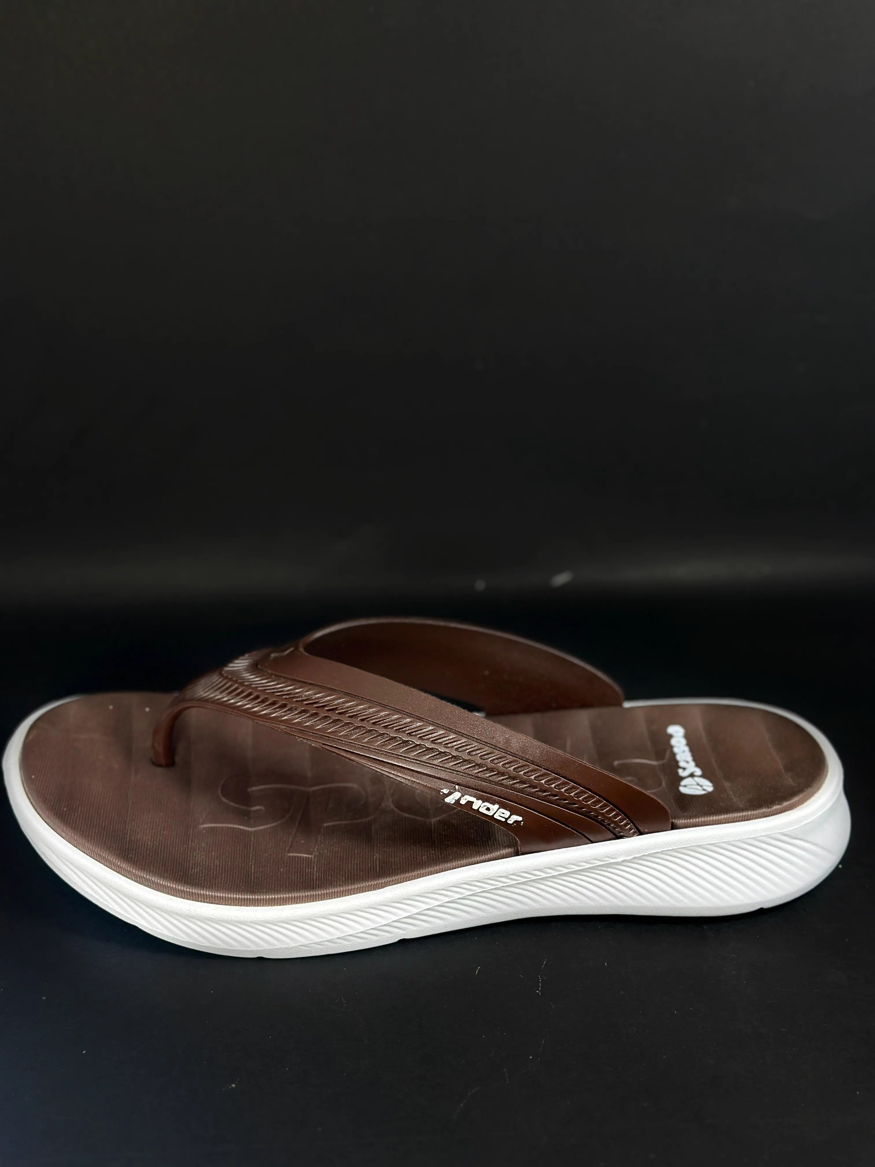 Brown Men’s Comfort Slippers – Casual Everyday Wear