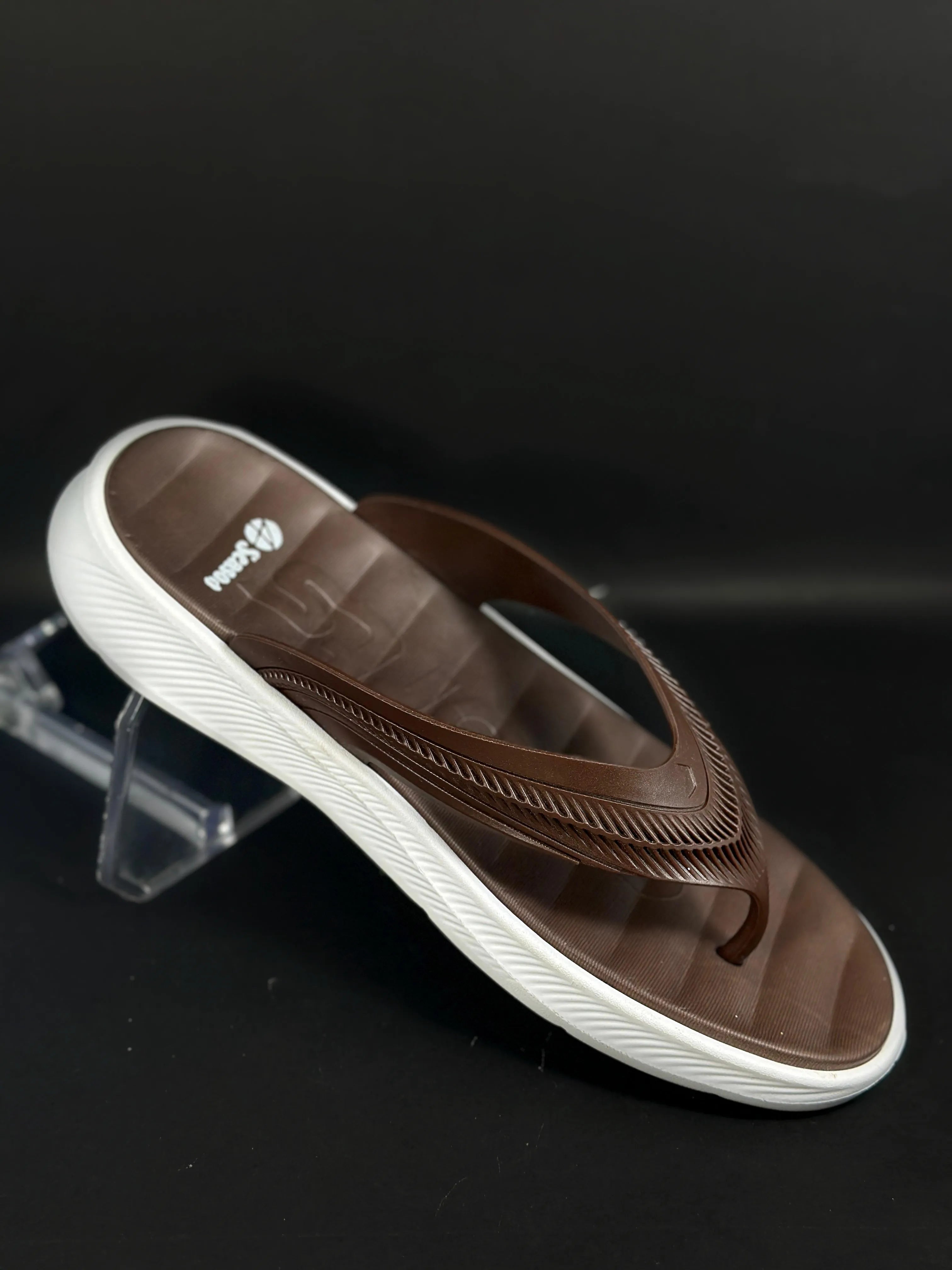 Brown Men’s Comfort Slippers – Casual Everyday Wear