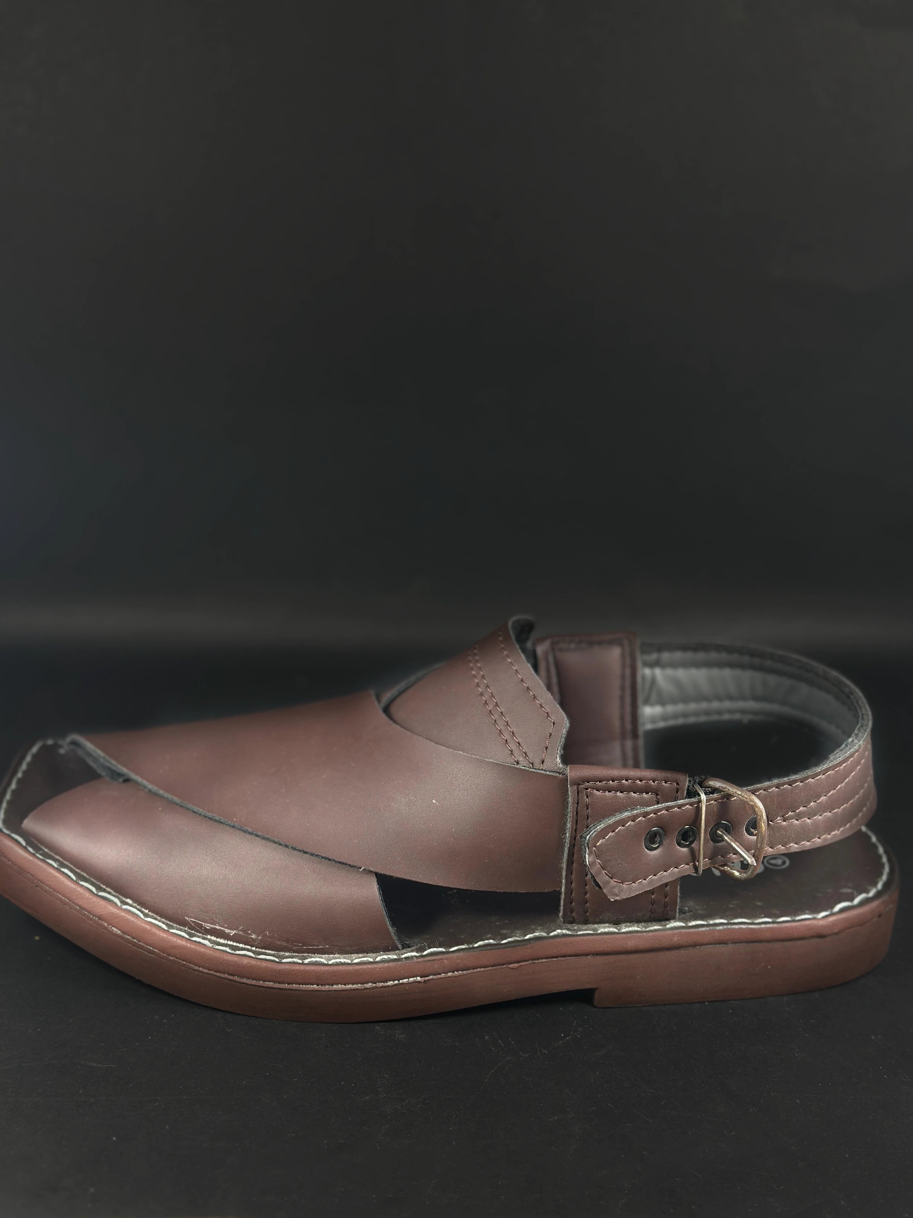 Handmade Leather Peshawari Chappal – Classic Comfort & Durability