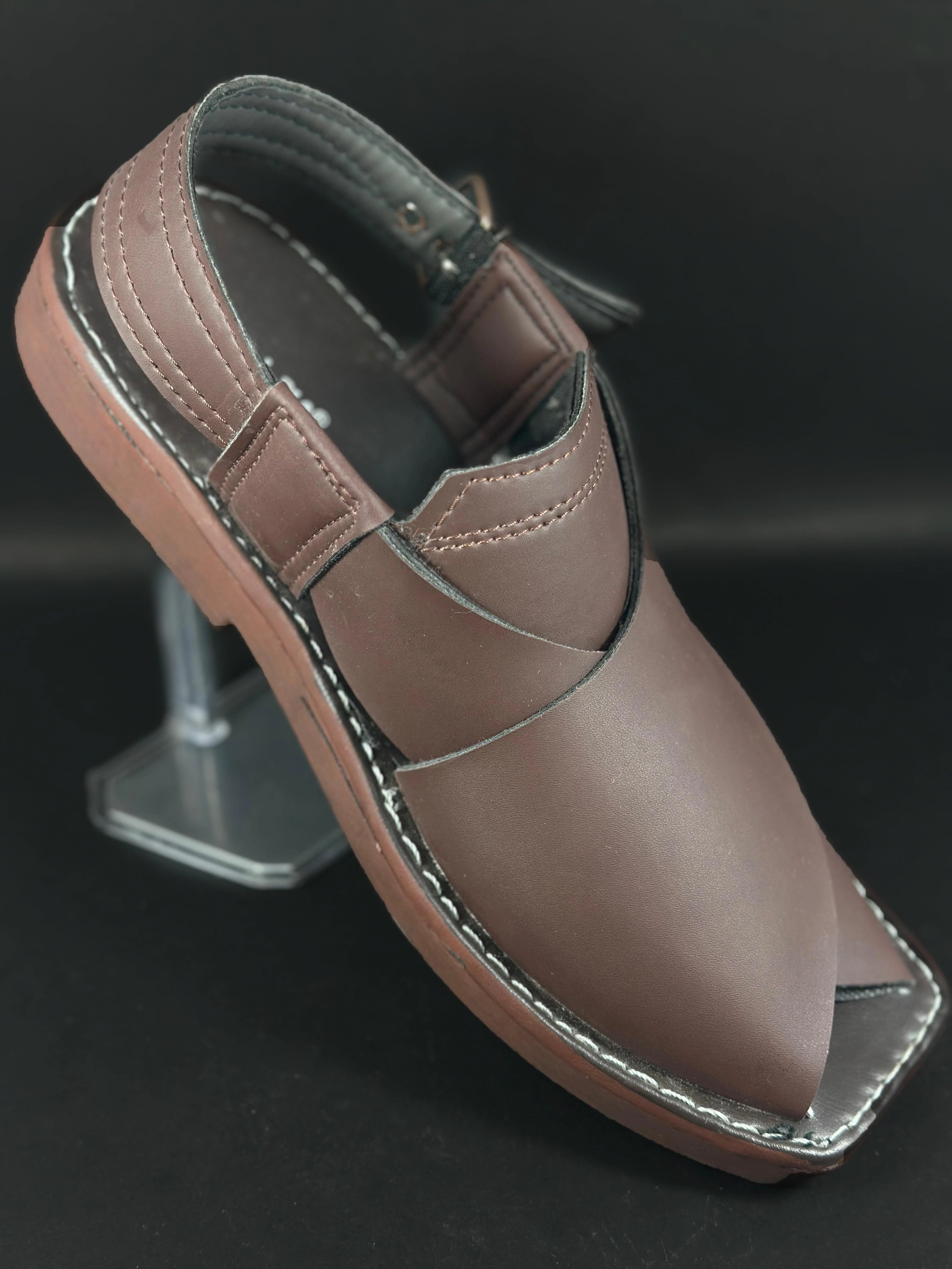 Handmade Leather Peshawari Chappal – Classic Comfort & Durability