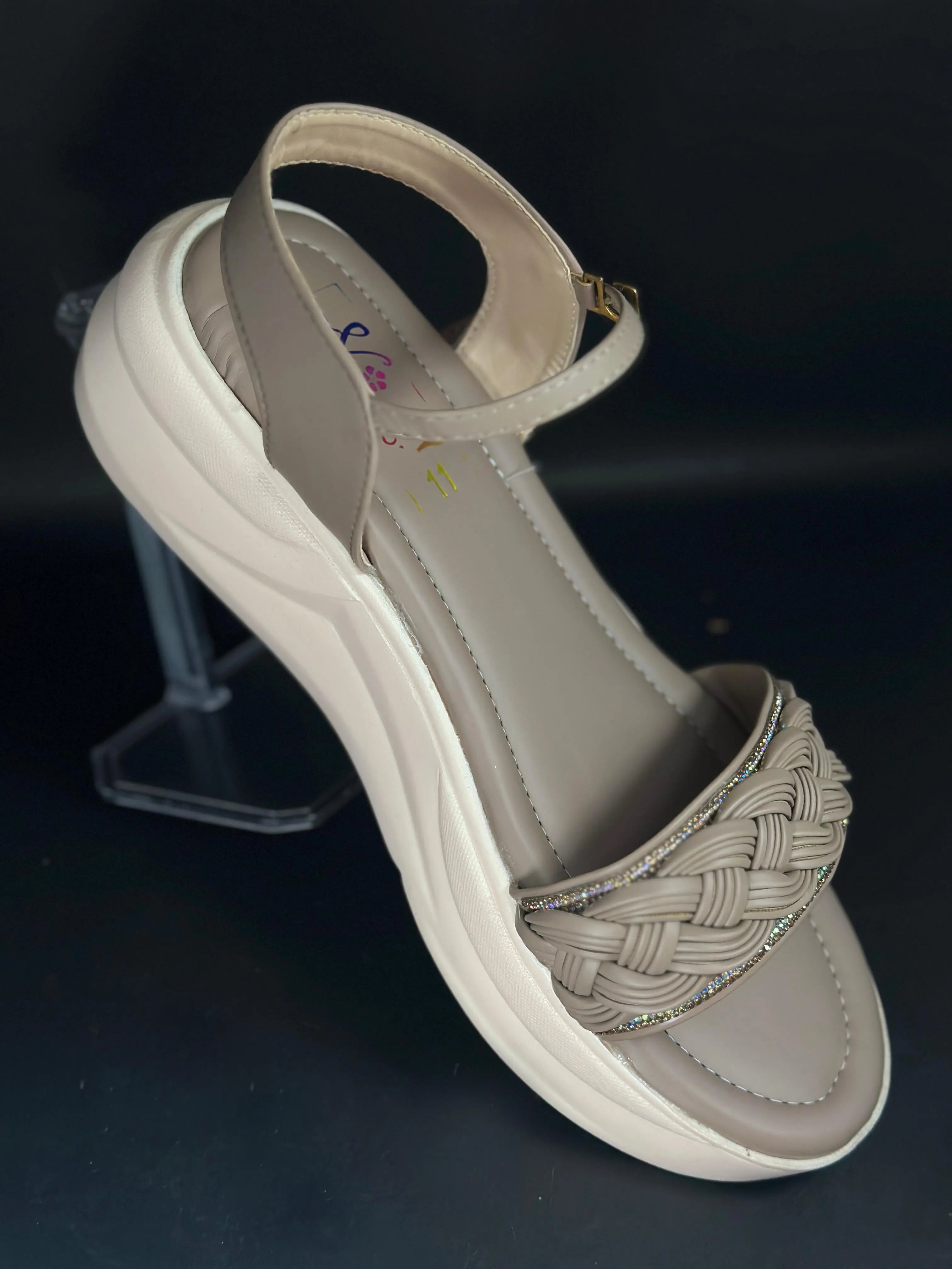 Women’s Stylish Skin Comfort Sandals – Everyday Wear