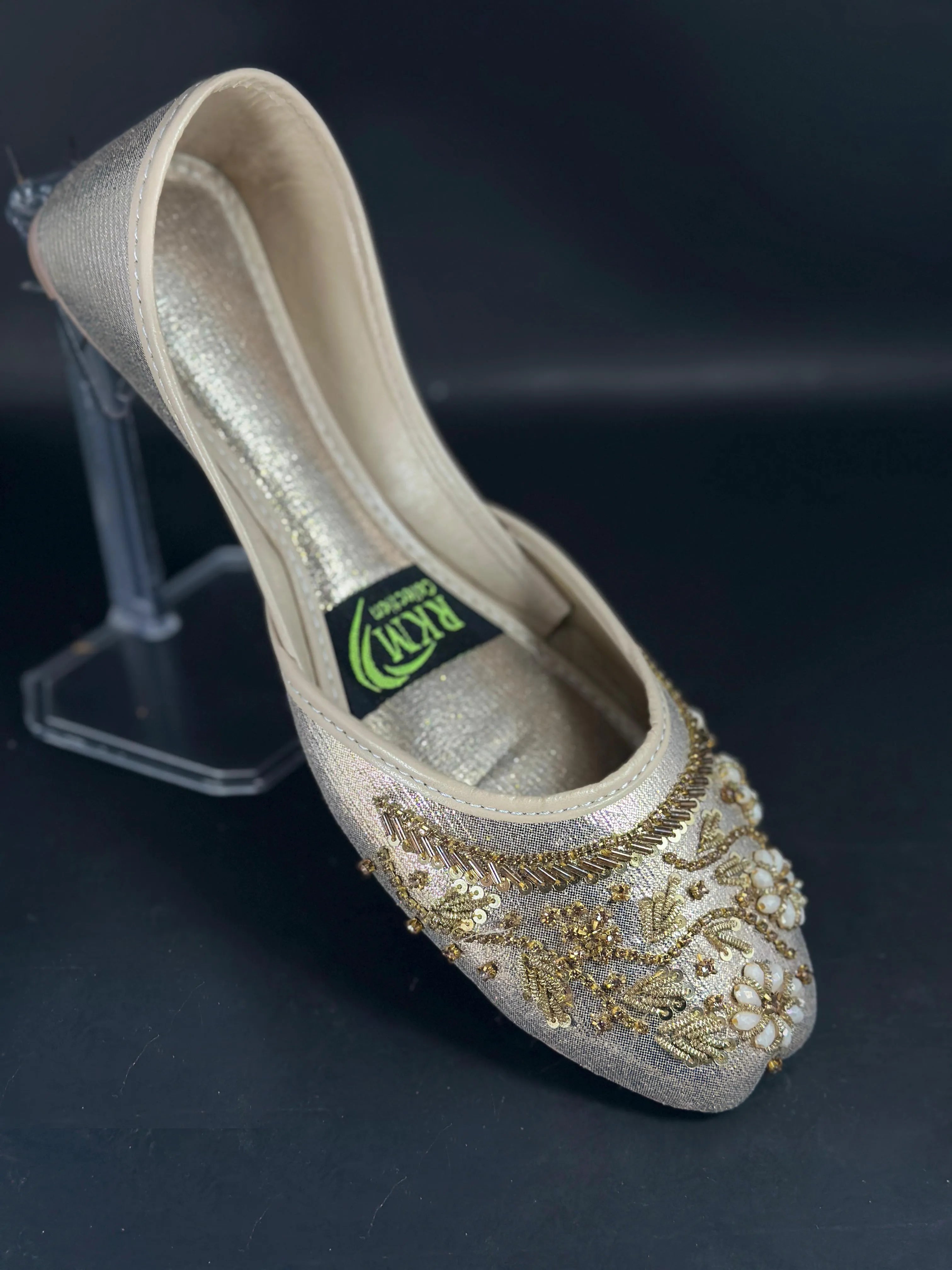 Silver Women’s Traditional Kussa – Handmade Ethnic Flat Shoes